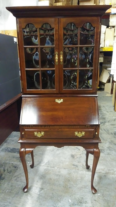 Vintage Secretary Desk With Hutch - Antique Corner Secretary Desk With